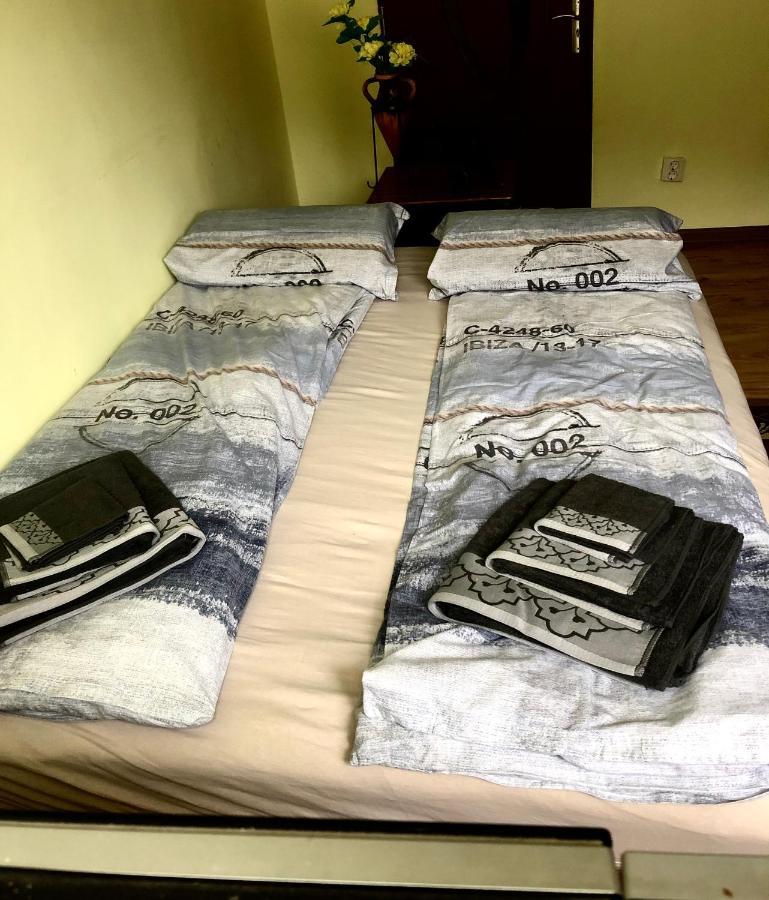 La Symo Apartament Straja Lupeni Lupény Kültér fotó